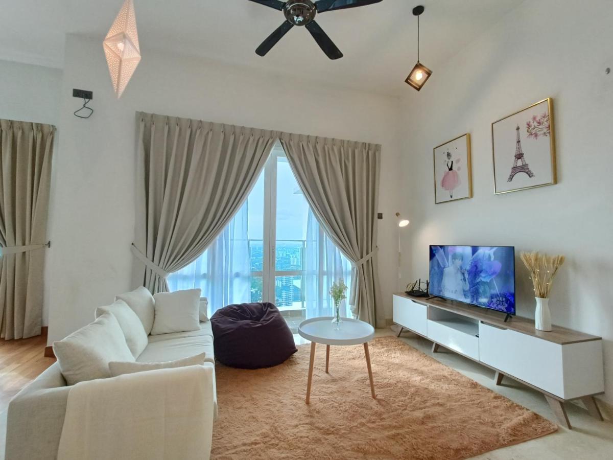 Tritower By Antlerzone Apartment Джохор Бахру Екстериор снимка