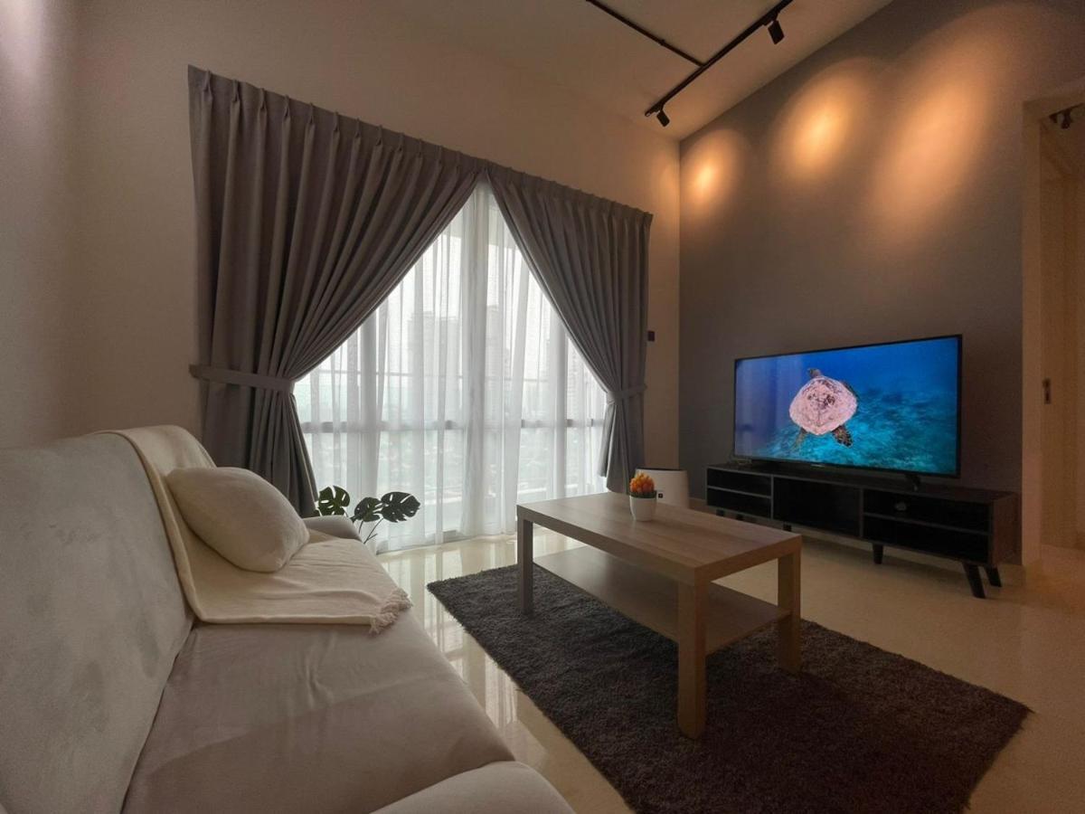 Tritower By Antlerzone Apartment Джохор Бахру Екстериор снимка