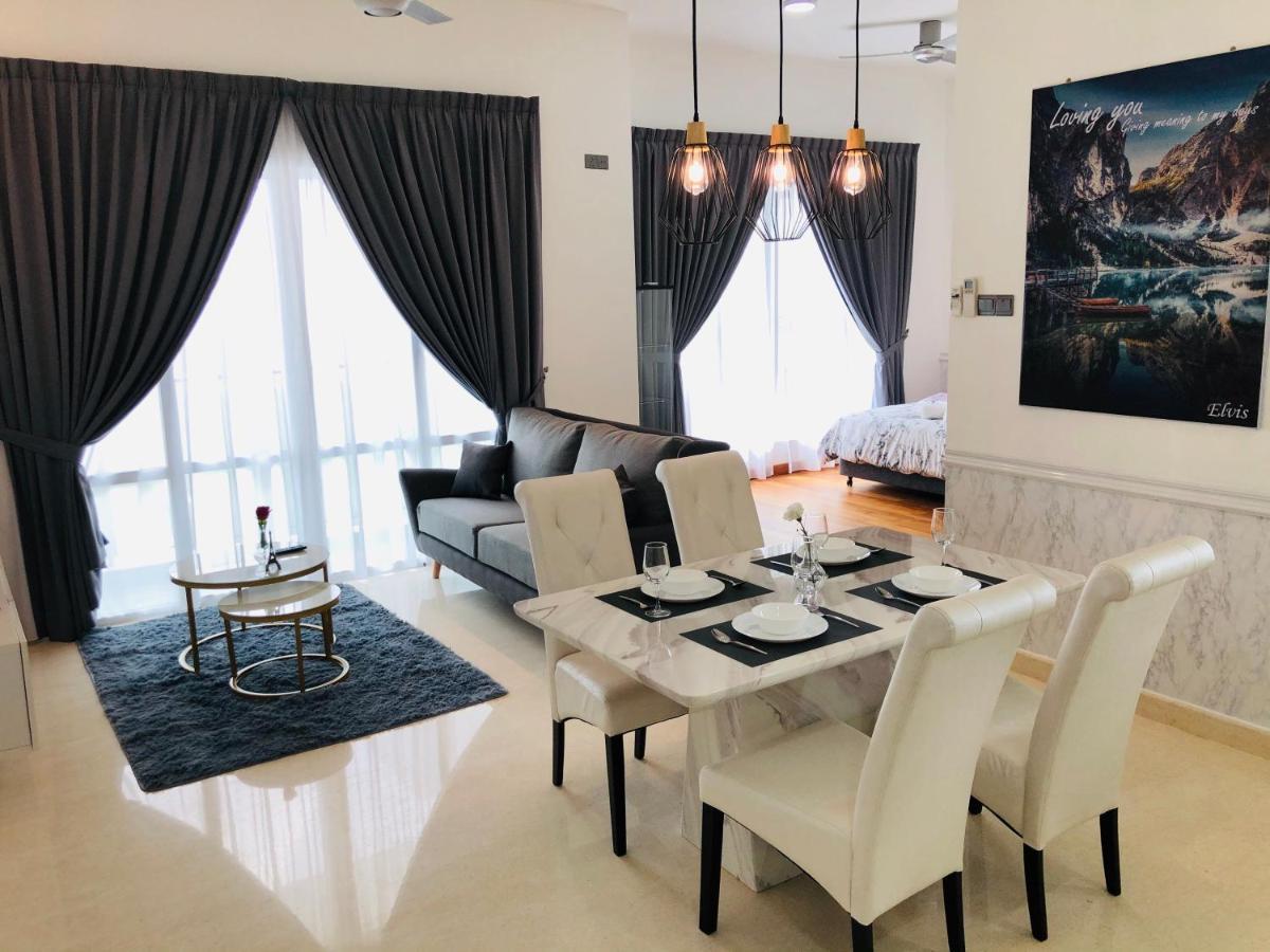 Tritower By Antlerzone Apartment Джохор Бахру Екстериор снимка